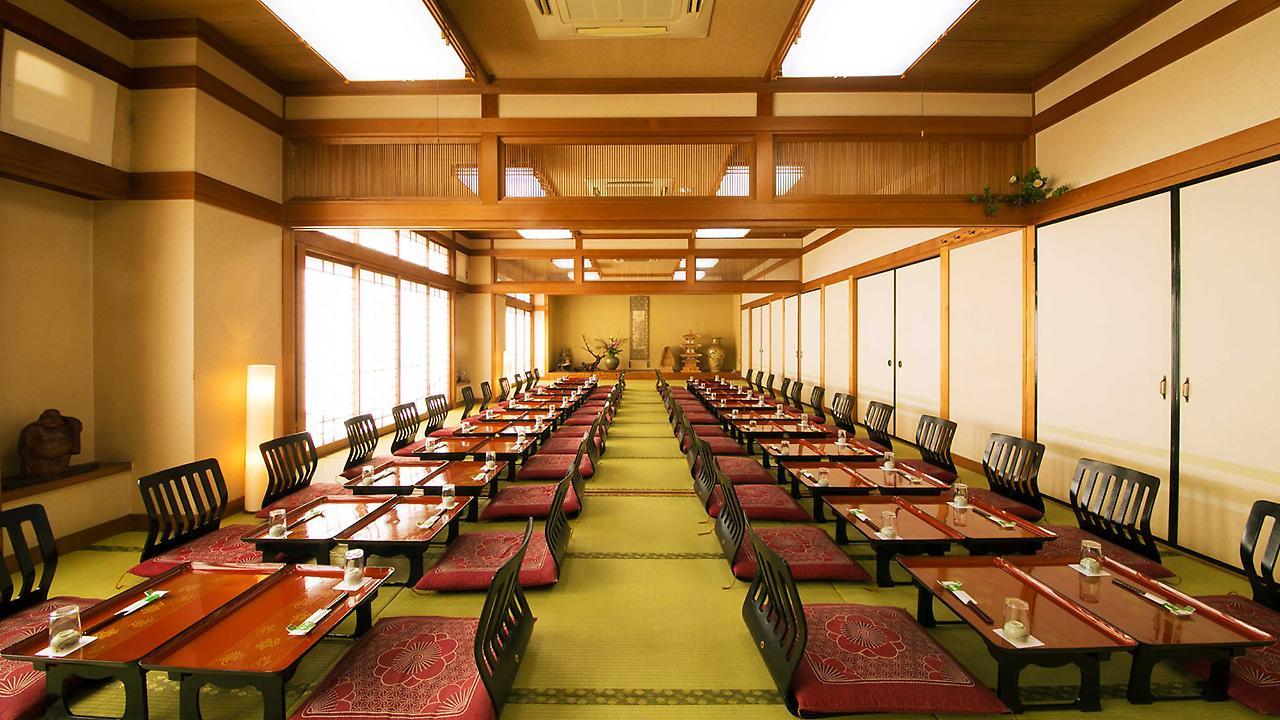 Matsukaze Hotel Toyota  Exterior photo