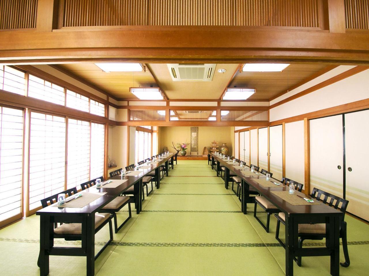 Matsukaze Hotel Toyota  Exterior photo